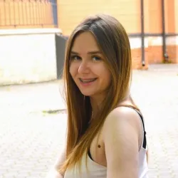 Фотография репетитора Ружейникова Елена Андреевна