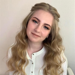 Фотография репетитора Голомысова Дарья Алексеевна