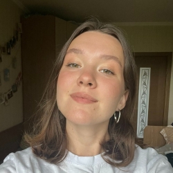 Фотография репетитора Петрова Дарья Александровна