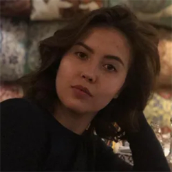 Фотография репетитора Исхакова Элина Ильдаровна