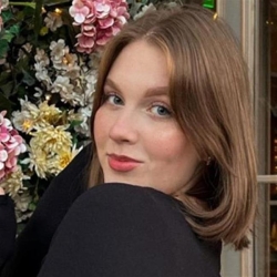 Фотография репетитора Хохлун Ольга Константиновна