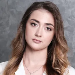 Фотография репетитора Дьякова Яна Юрьевна