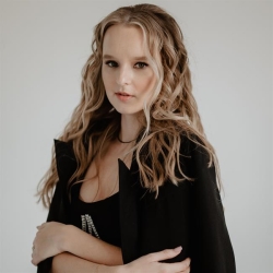 Фотография репетитора Сосновская Юлия Михайловна