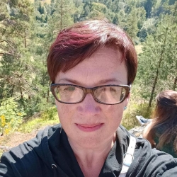 Фотография репетитора Азаренок Анастасия Александровна