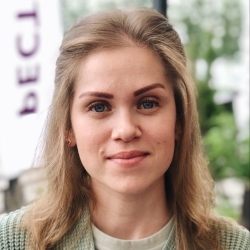 Фотография репетитора Ковалева Виктория Юрьевна