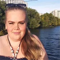 Фотография репетитора Николаева Ирина Олеговна