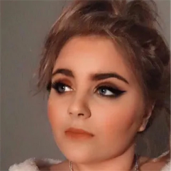 Фотография репетитора Бабенко Алиса Олеговна