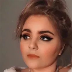 Фотография репетитора Бабенко Алиса Олеговна