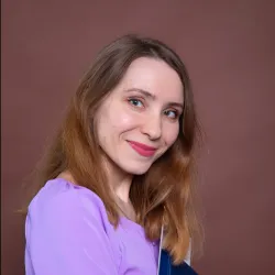 Фотография репетитора Басова Елена Сергеевна