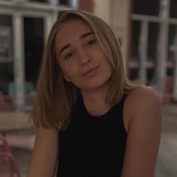 Фотография репетитора Кормилец Кристина Геннадьевна