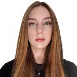 Фотография репетитора Шкурихина Анастасия Витальевна