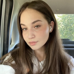 Фотография репетитора Гречкина Кристина Романовна