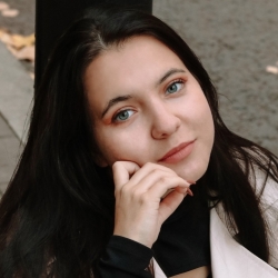 Фотография репетитора Сорокина Алёна Денисовна