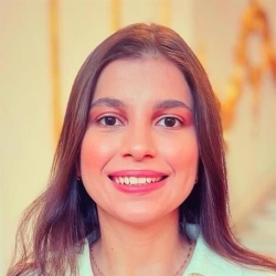 Фотография репетитора Алиева Сара Исмаиловна