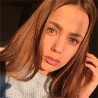 Фотография репетитора Сверчкова Алиса Артемовна