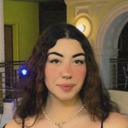 Фотография репетитора Бешанова Арина Владимировна