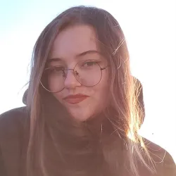 Фотография репетитора Тараканова Александра Денисовна