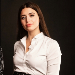 Фотография репетитора Левченко Юлия Вячеславовна