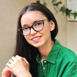 Фотография репетитора Зайцева Анастасия Максимовна