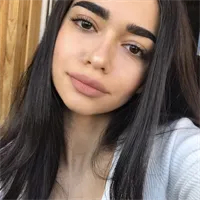 Фотография репетитора Оганесян Элина Варужановна