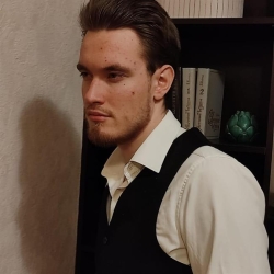 Фотография репетитора Войтковский Илья Андреевич