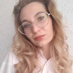 Фотография репетитора Воронкова Виолетта Константиновна