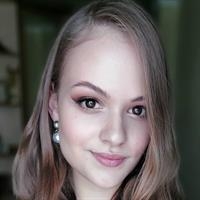 Фотография репетитора Шевелева Ангелина Алексеевна