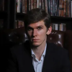 Фотография репетитора Попов Максим Анатольевич