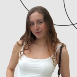 Фотография репетитора Козлова Полина Сергеевна