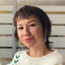 Фотография репетитора Сухарева Елизавета Сергеевна