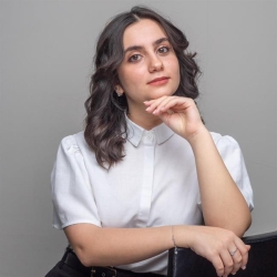 Фотография репетитора Арутюнян Нарине Папаковна