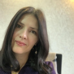 Фотография репетитора Пинаева Юлия Борисовна