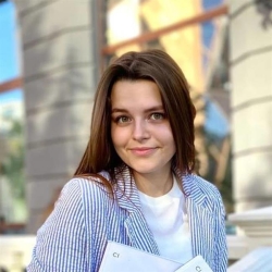 Фотография репетитора Маслакова Милана Дмитриевна