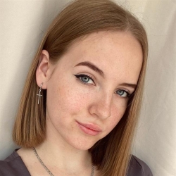 Фотография репетитора Настепанина Алина Сергеевна