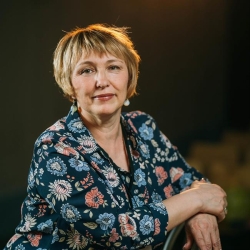 Фотография репетитора Антонова Людмила Юрьевна