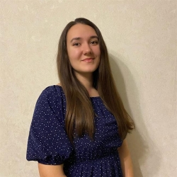 Фотография репетитора Жулина Юлия Андреевна