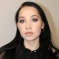 Фотография репетитора Давыдова Полина Сергеевна