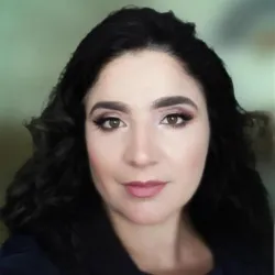 Фотография репетитора Сеит-Меметова Мунаввер Эмирвелиевна