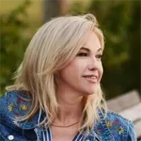 Фотография репетитора Емелина Елена Викторовна