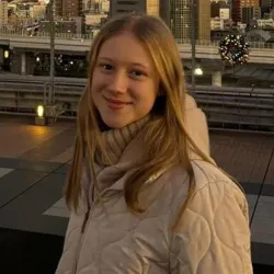 Фотография репетитора Ефремова Алена Александровна