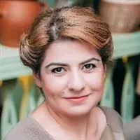 Фотография репетитора Погосян Нина Романовна