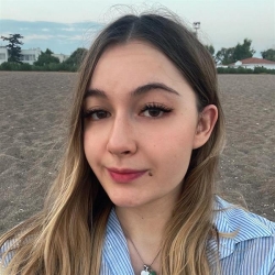 Фотография репетитора Закирова Ясмина Саидовна