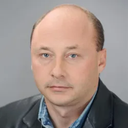 Фотография репетитора Плюхин Александр Владимирович