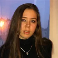 Фотография репетитора Валиева Лиана Лнеаровна