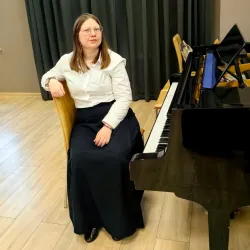 Фотография репетитора Котикова Арина Николаевна