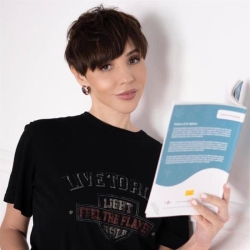 Фотография репетитора Булычева Светлана Андреевна