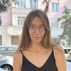 Фотография репетитора Бурдель Софья Дмитриевна
