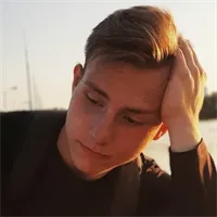 Фотография репетитора Лепов Артем Николаевич