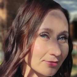 Фотография репетитора Большакова Юлия Михайловна