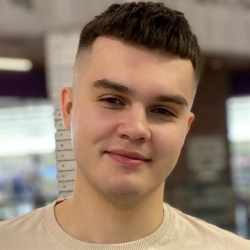 Фотография репетитора Орехов Владислав Сергеевич